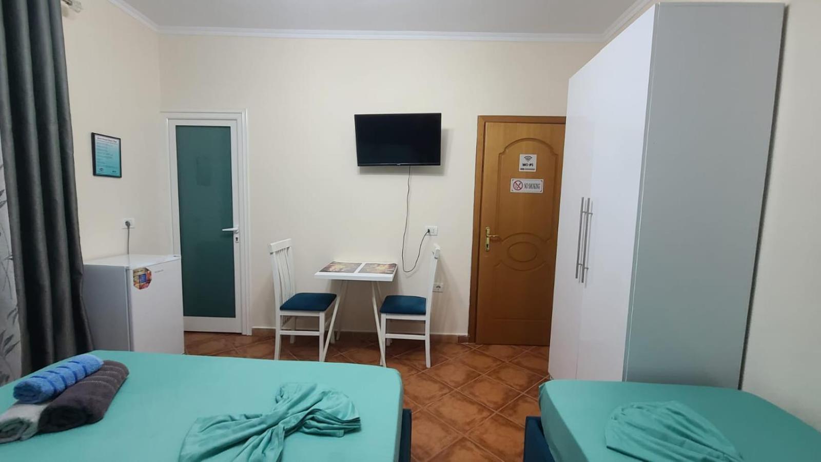 Guest House Tian & Hojz Durrës Eksteriør billede